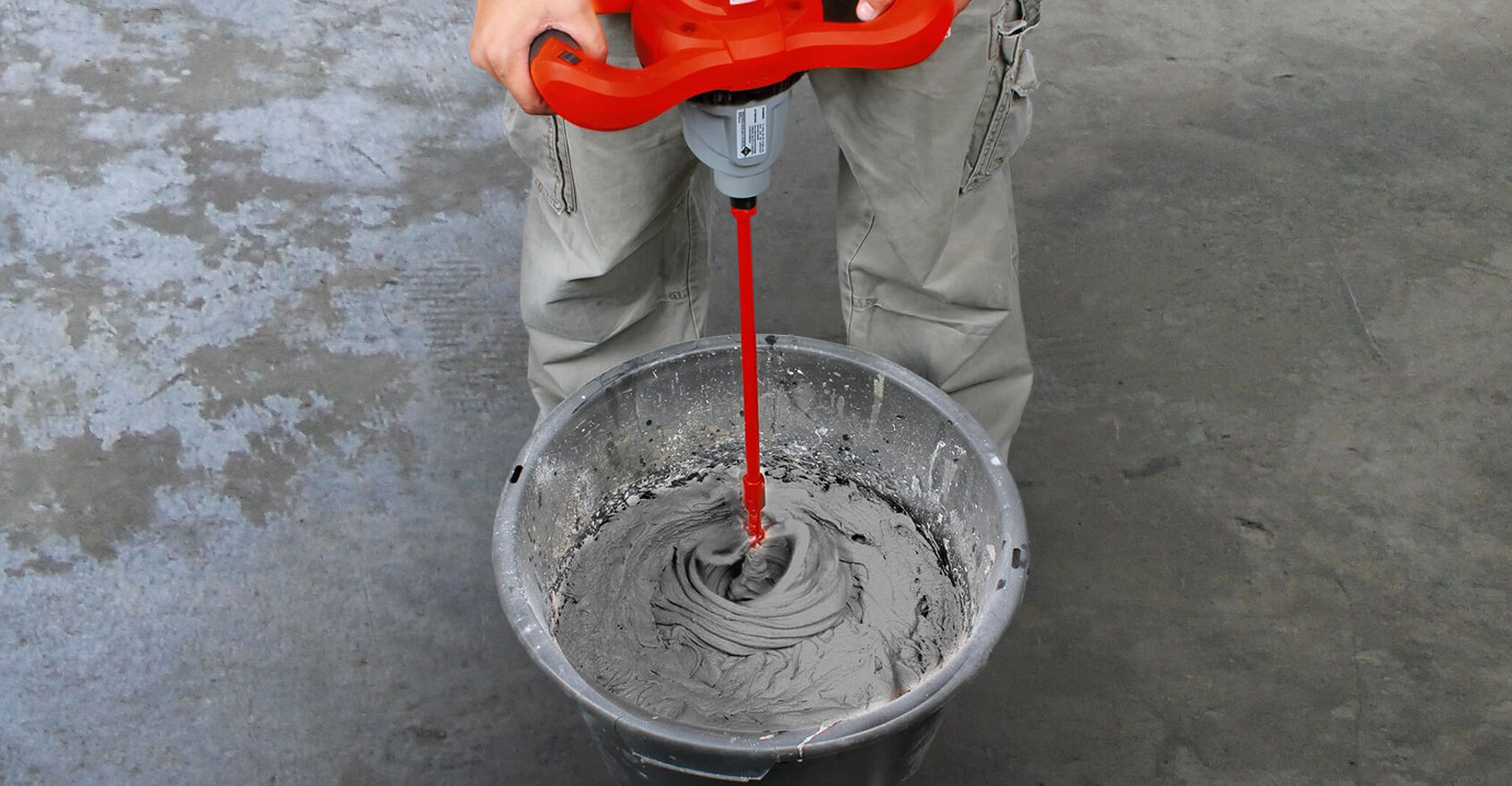 Выравнивание и покраска стен в коммерческих помещениях