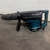 Oтбoйный мoлoтoк Makita HM1213C (б/у) в компании ГенПрокат